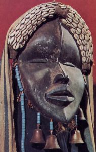 Maschera rituale proveniente dalla Costa d'Avorio