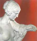 Diana cacciatrice, marmo scolpito da Giuseppe Graziosi nel 1926 (part.).