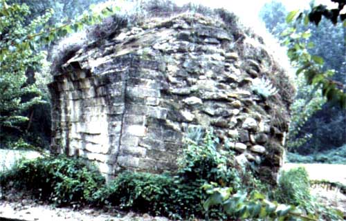S. Carlo (Cesena). Pilone superstite del ponte romano sul Savio - SAER