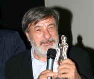 www.festivaldellecerase.com